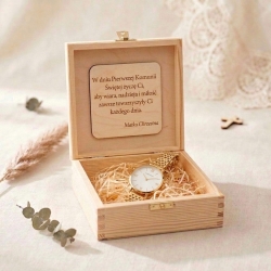 PUDEŁKO NA PREZENT 16 x 16 cm wzór K02 z okazjonalnym grawerem i życzeniami